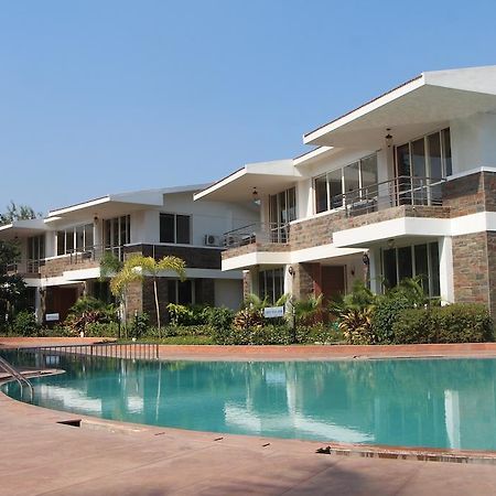 Wonderland Resort Silvassa Buitenkant foto
