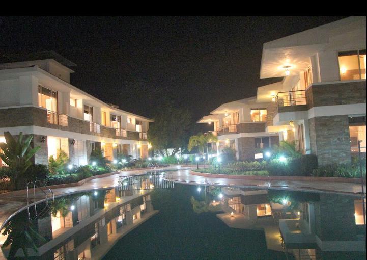 Wonderland Resort Silvassa Buitenkant foto