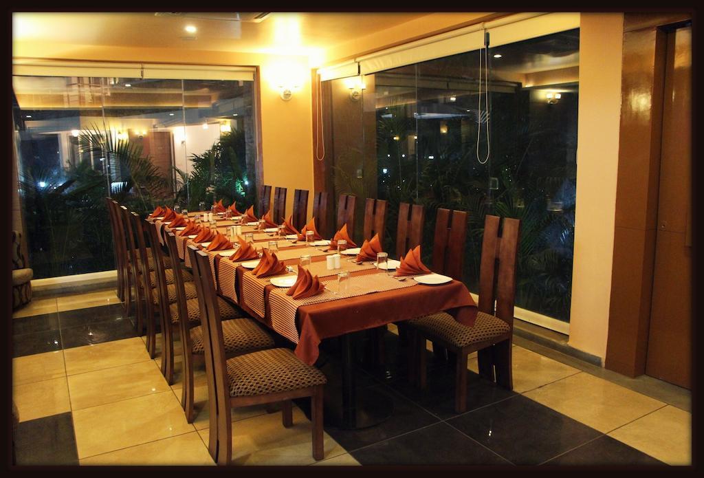 Wonderland Resort Silvassa Buitenkant foto