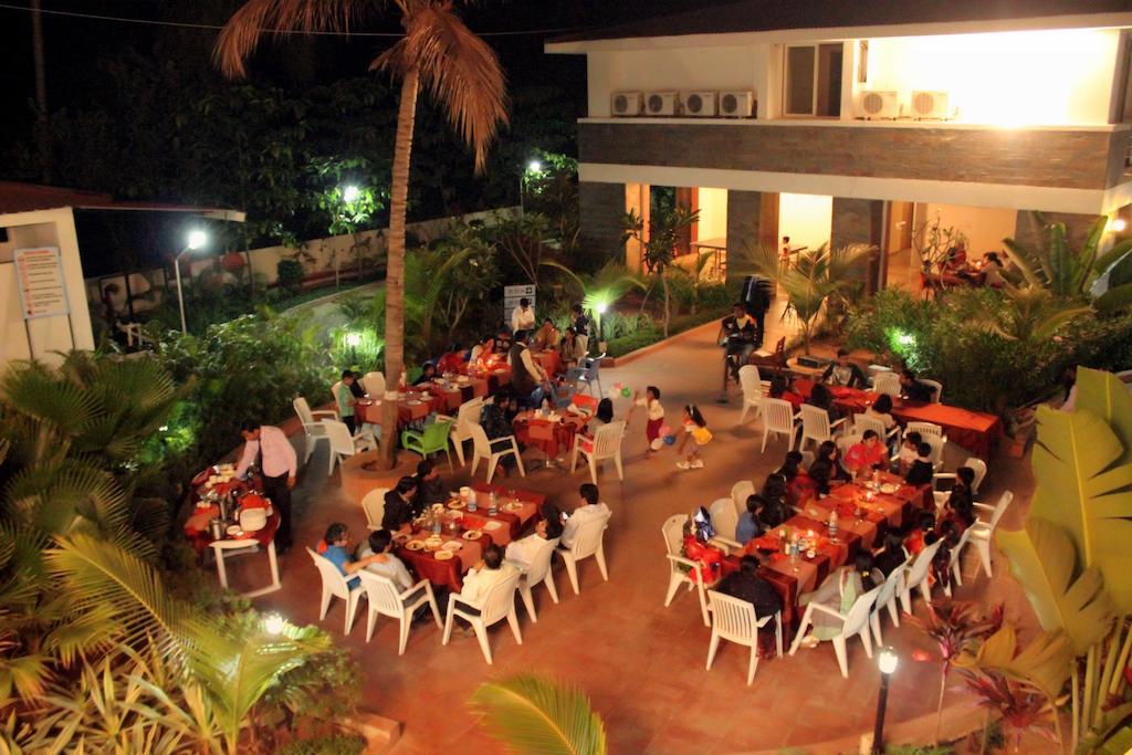 Wonderland Resort Silvassa Buitenkant foto