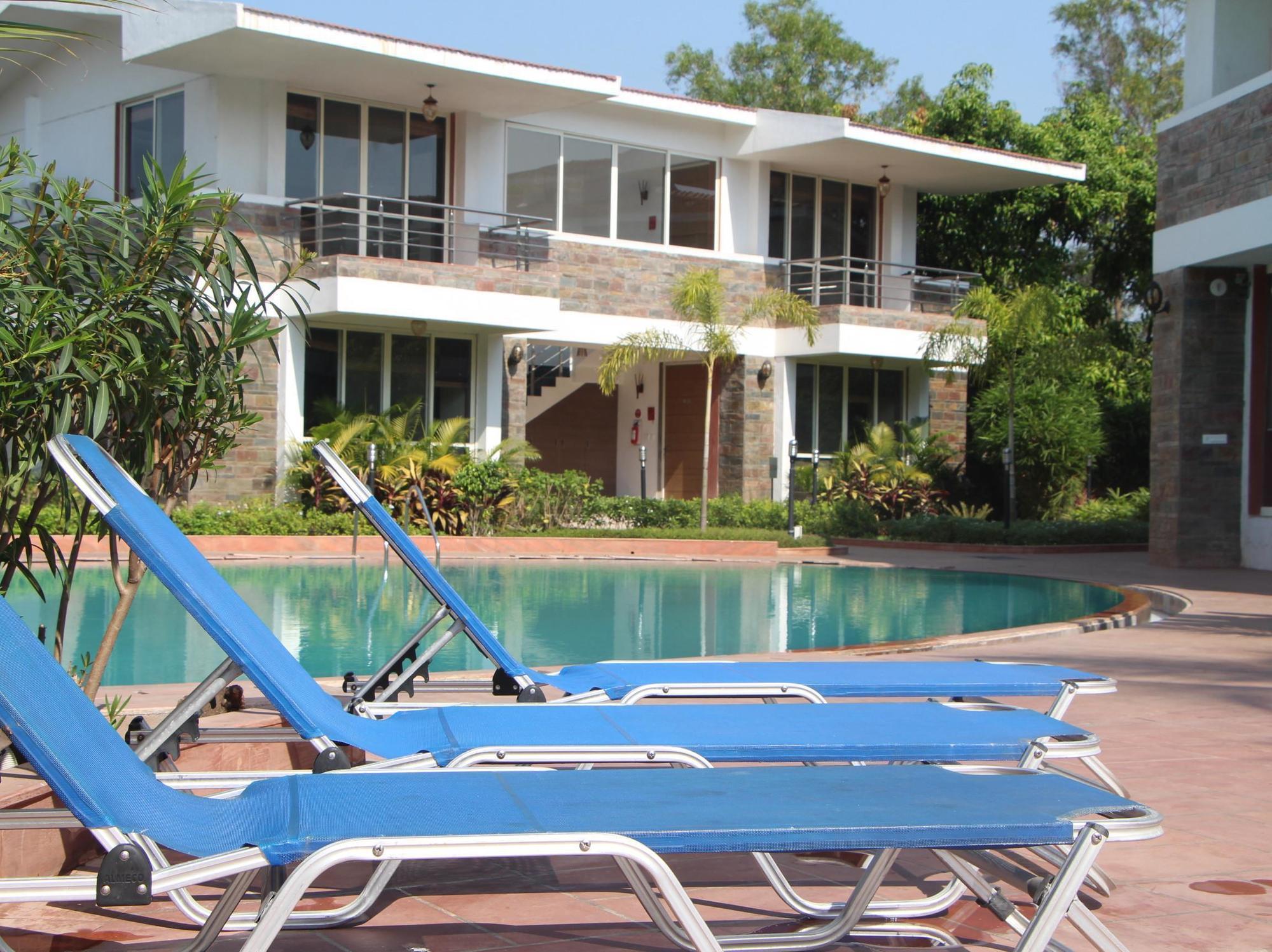 Wonderland Resort Silvassa Buitenkant foto