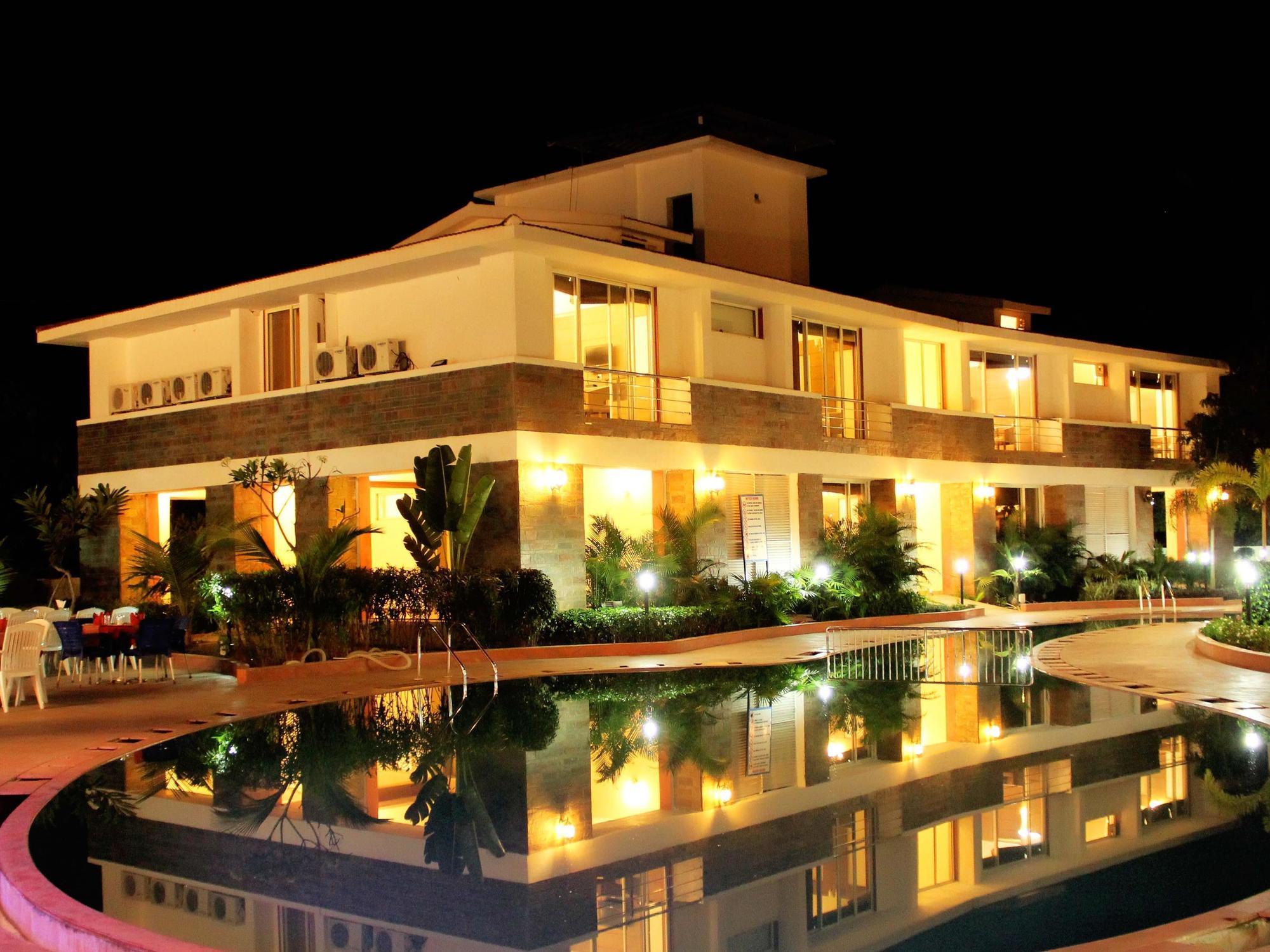 Wonderland Resort Silvassa Buitenkant foto